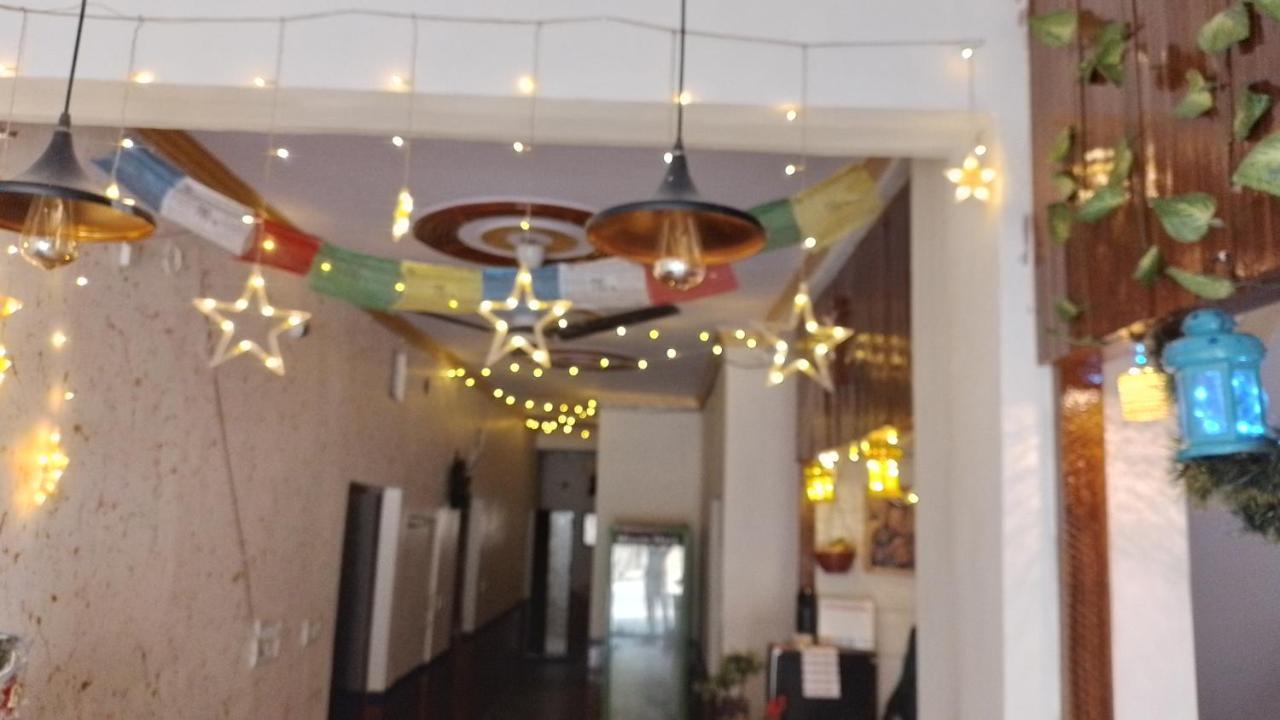 Genesis Homestay Agra  Ngoại thất bức ảnh