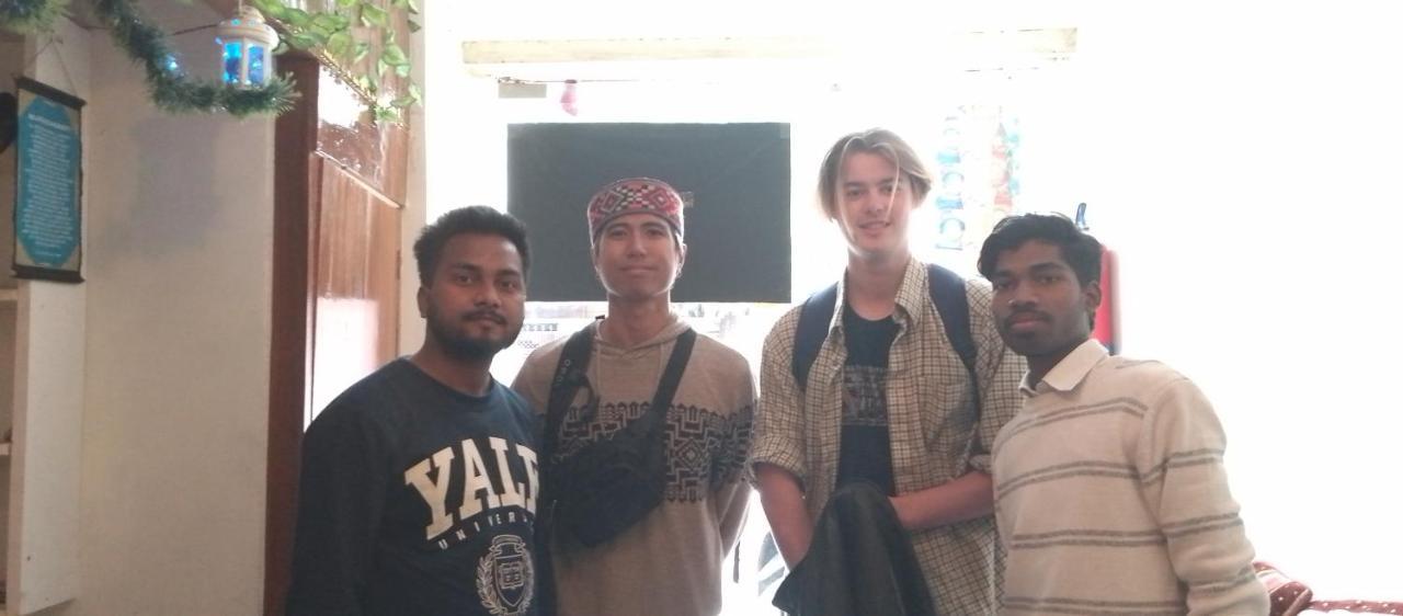 Genesis Homestay Agra  Ngoại thất bức ảnh