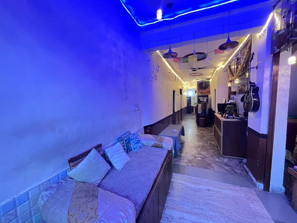 Genesis Homestay Agra  Ngoại thất bức ảnh