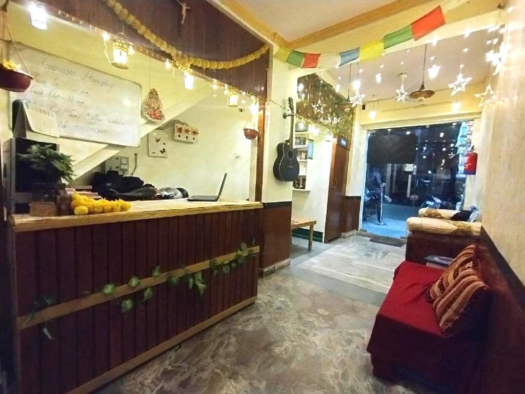 Genesis Homestay Agra  Ngoại thất bức ảnh